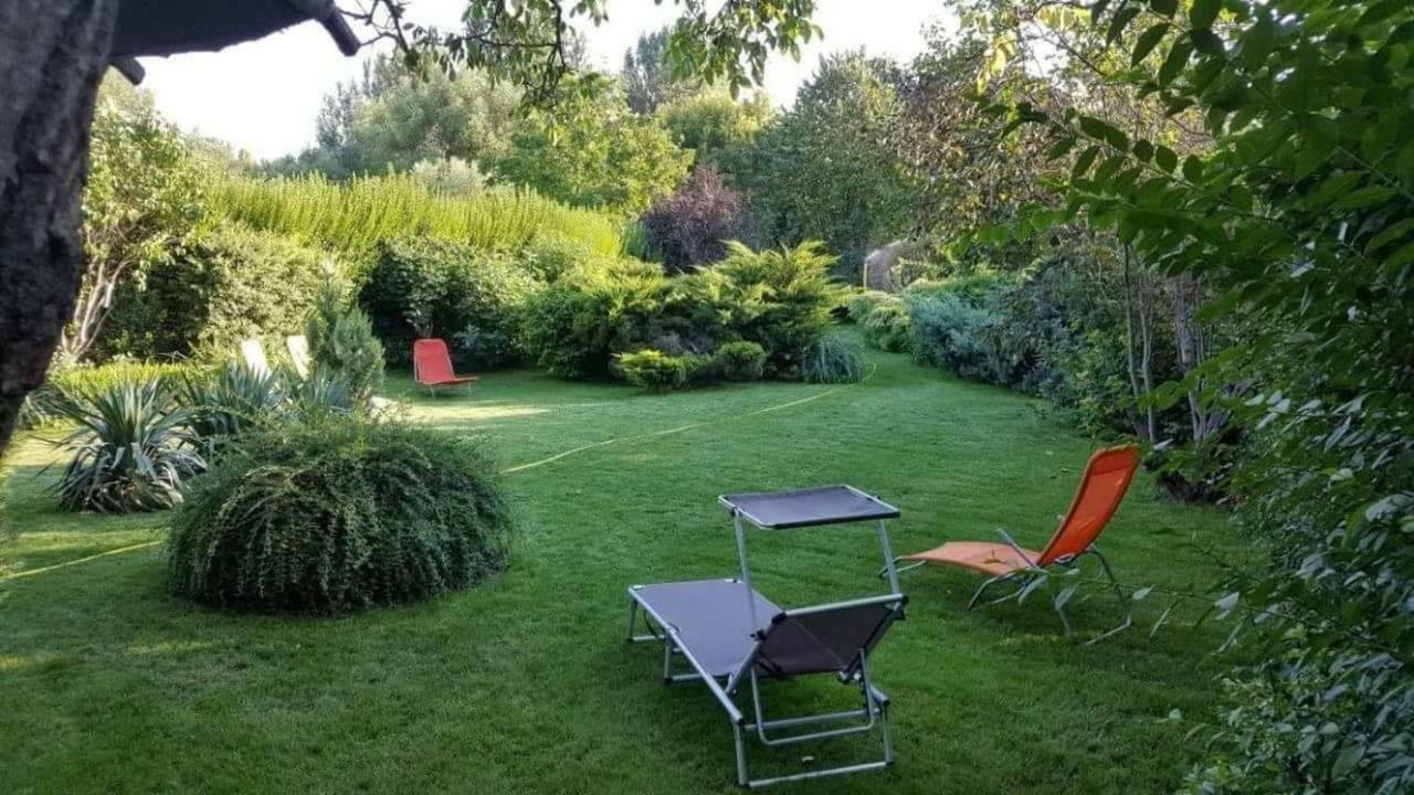 Appartamento Tavirozsa Balatonfůzfő Esterno foto